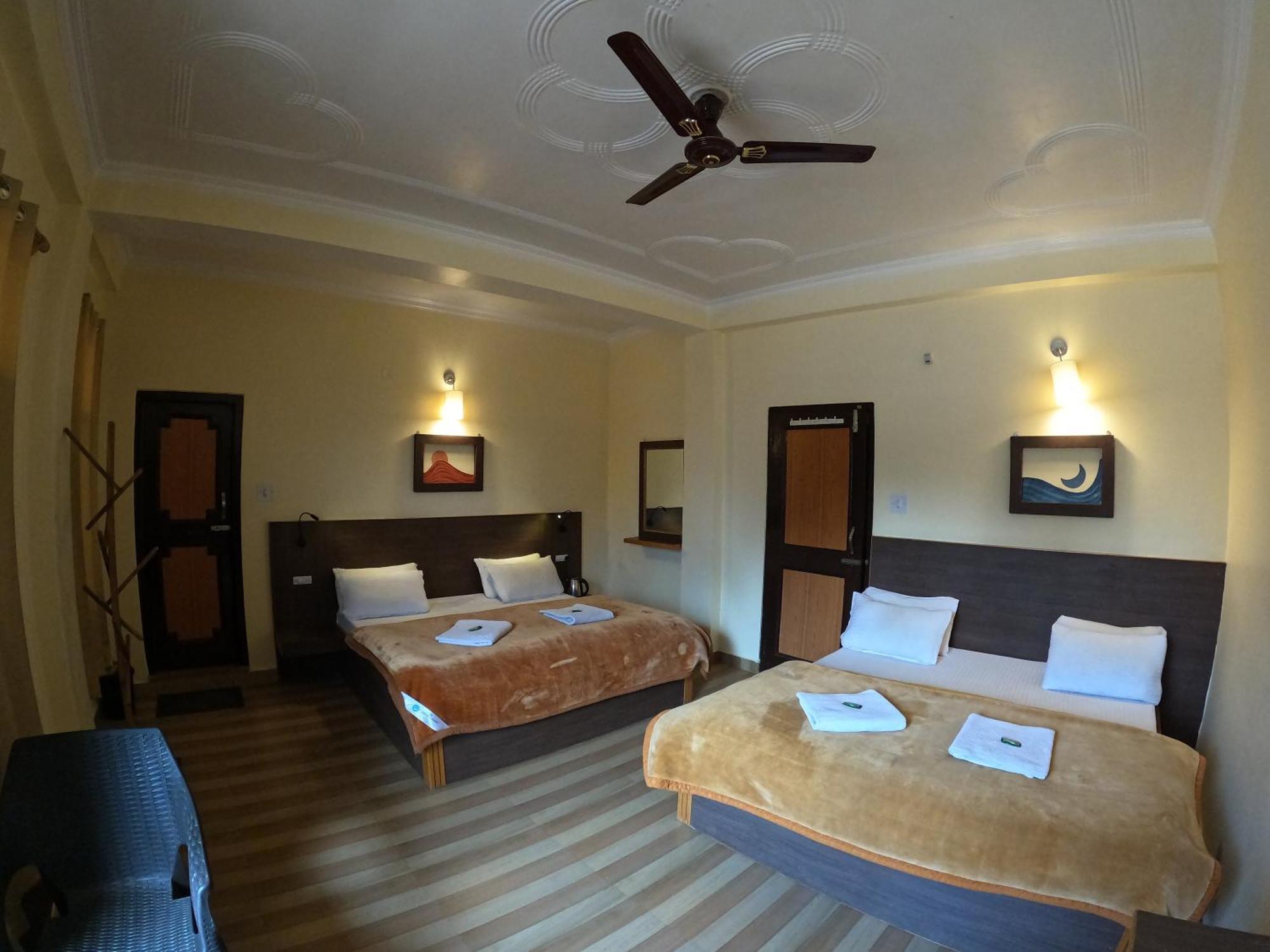 Hotel The Royal Orchard Kasol Extérieur photo